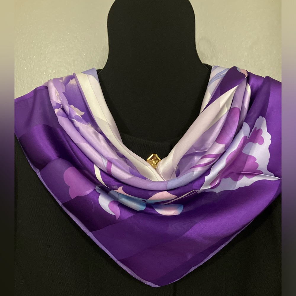 100% silk scarf purple floral NWOT